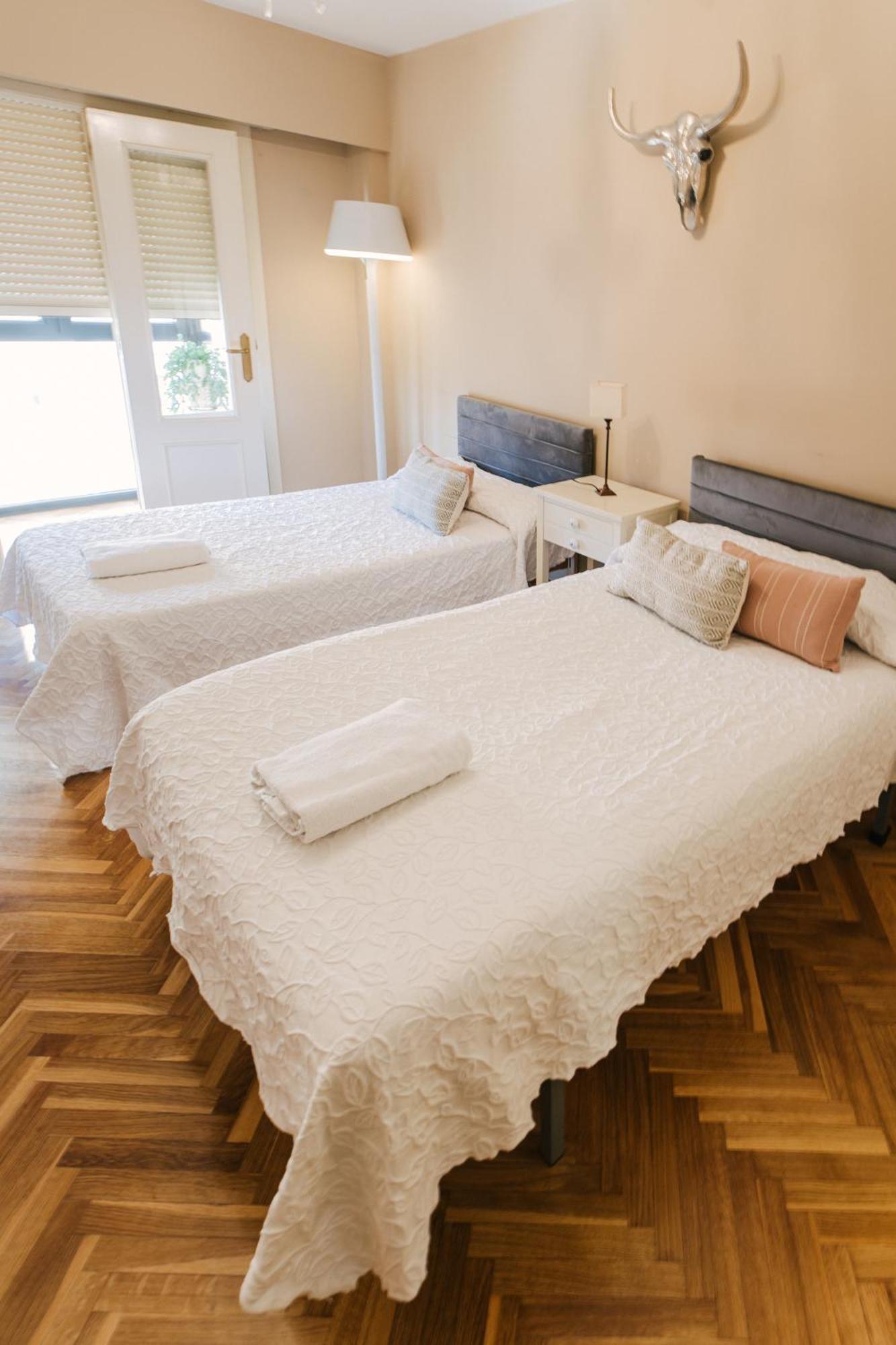 Plaza Mayor Humedo Con Parking Incluido Appartement León